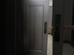 Cửa tiểu học-phụ