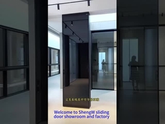 Khóa trượt màu xám với cửa trập 6